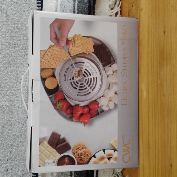 CWC Electric S'mores Maker New In Box - Picture 2 of 3